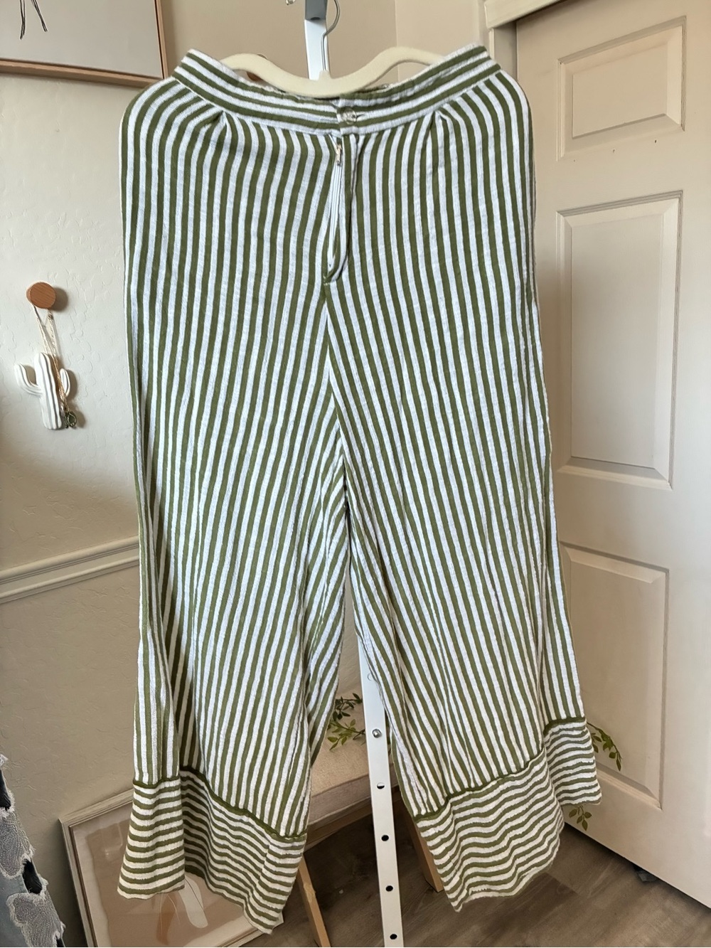 Wide-Leg Striped Crop Pants in Olive Stripe - Picture 5 of 5